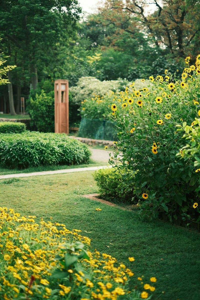 Simple Ways to Keep Your Garden Looking Polished